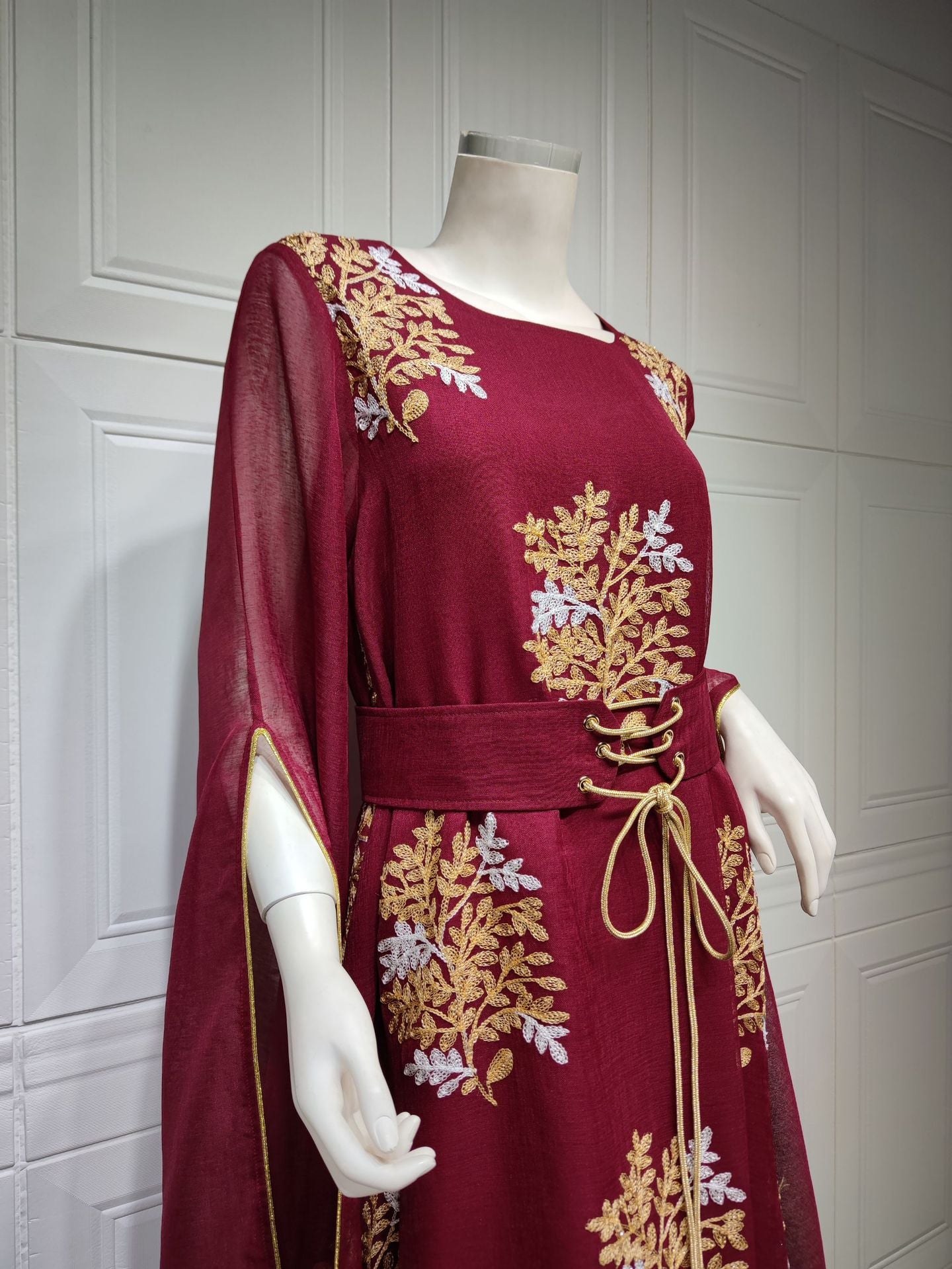 Jalabiya Embroidery Dolly yarn dress