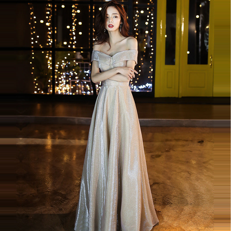 One-shoulder annual meeting evening dress female 2022 new temperament light luxury niche banquet design sense host bridesmaid dress