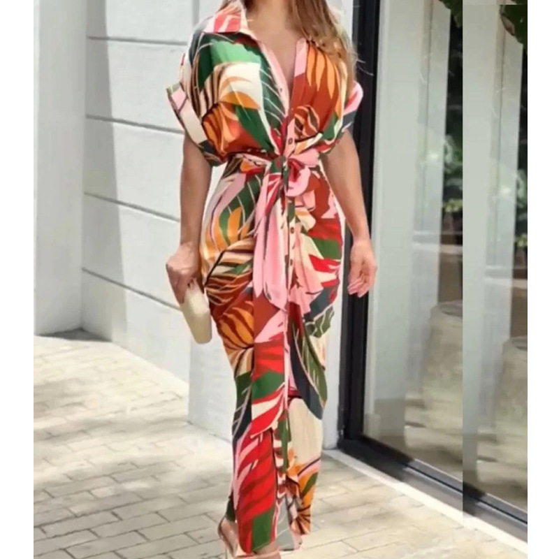 النمط الأوروبي والأمريكي للربيع والصيف طباعة أزياء نسائية جديدة بأكمام قصيرة - فستان طويل غير منتظم 