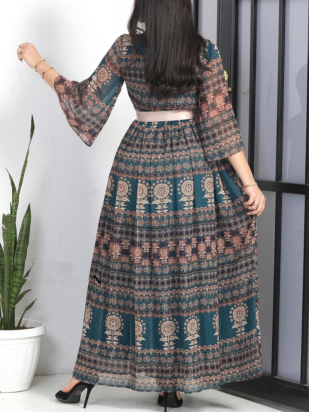 Vintage Print Tie Chiffon Dress