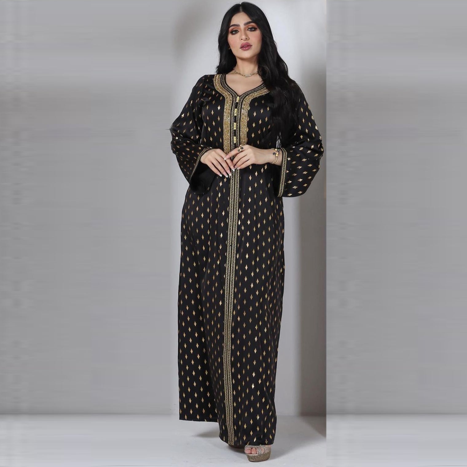 Middle East Muslim new women's robe Jalabiya bronzing fabric diamond elegant dress Eid al-Adha luxury dress Dubai