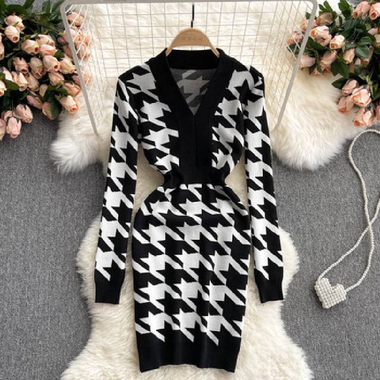 ALPHALMODA New Dress Autumn 2021 Houndstooth Knitted Long sleeved Dress V neck Slim Fit Bodycon Female Chic Fashion Dress