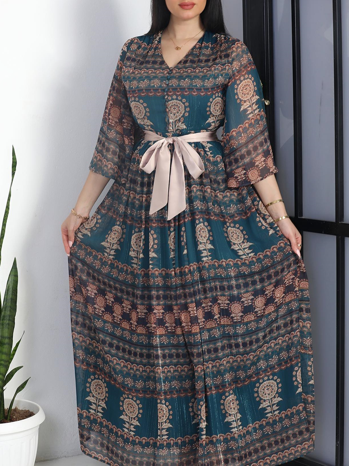 Vintage Print Tie Chiffon Dress