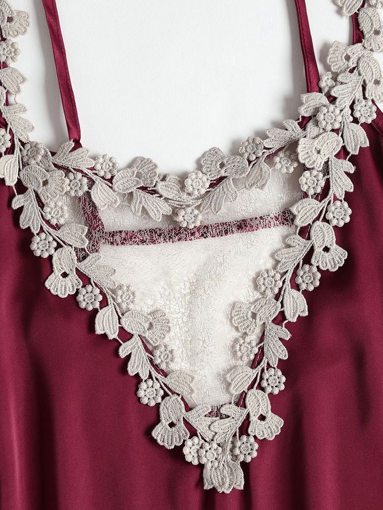 Women's Fresh Home Pajamas Deep V Backless Nightdress Suspender Lace Home Clothes