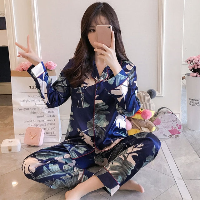 2023 جديد اضافية كبيرة الحجم M-5XL المرأة طويلة الأكمام بنطلون بيجامة الحرير الساتان مجموعة ثوب النوم البشاكير