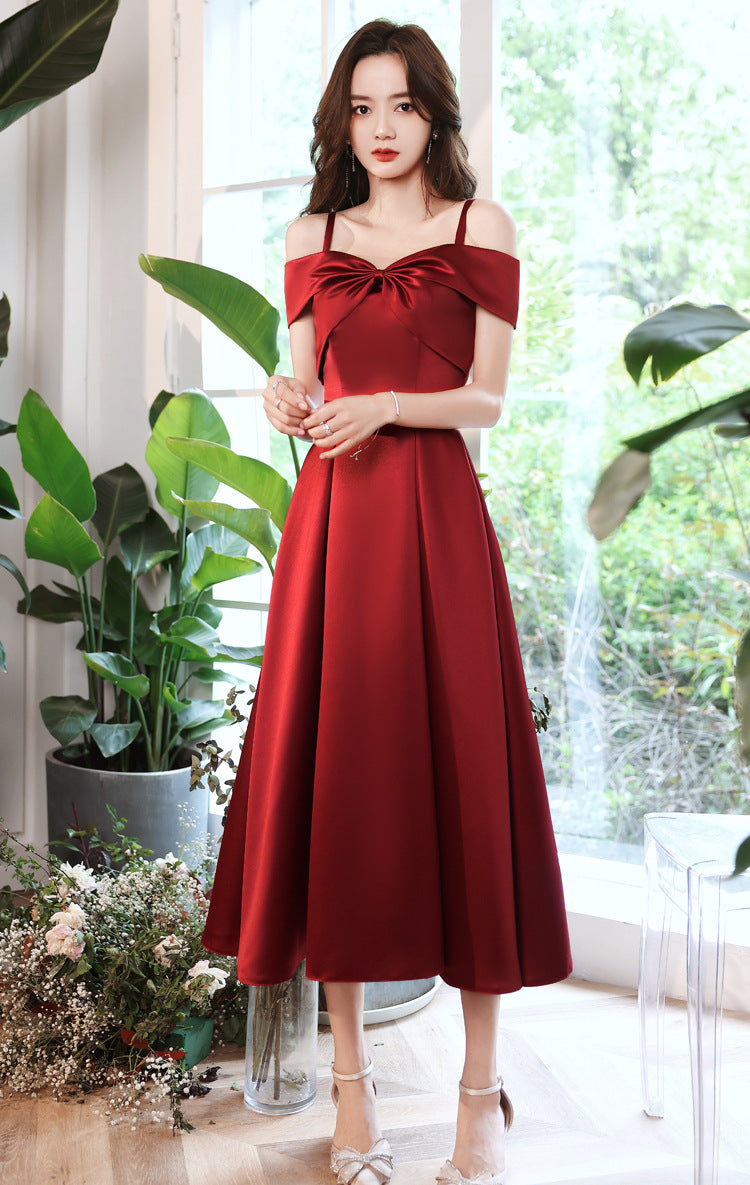 One-shoulder annual meeting evening dress female 2022 new temperament light luxury niche banquet design sense host bridesmaid dress