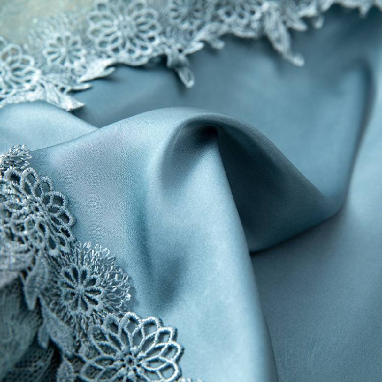 ثوب نوم مثير بدون ظهر دانتيل خارج ثوب النوم الصيفي للنساء من الساتان قميص نوم بدون أكمام بحزام فستان نوم منزلي 