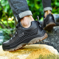 Spring outdoor hiking shoes men's Korean breathable non-slip soft bottom running travel shoes casual sports men's shoes