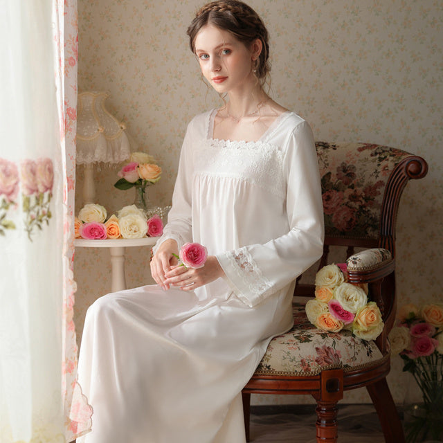 Women's Hanfu pajamas; s spring and autumn thin long-sleeved cotton lace antique sweet long skirt square collar girl style long section