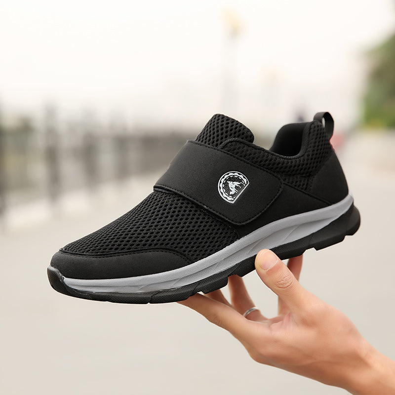 Men's Outdoor Hiking Shoes Mesh Breathable Slip-ons Sneakers Comfortable Middle-aged And Elderly Walking Shoes  Hiking Shoes Size 38-46