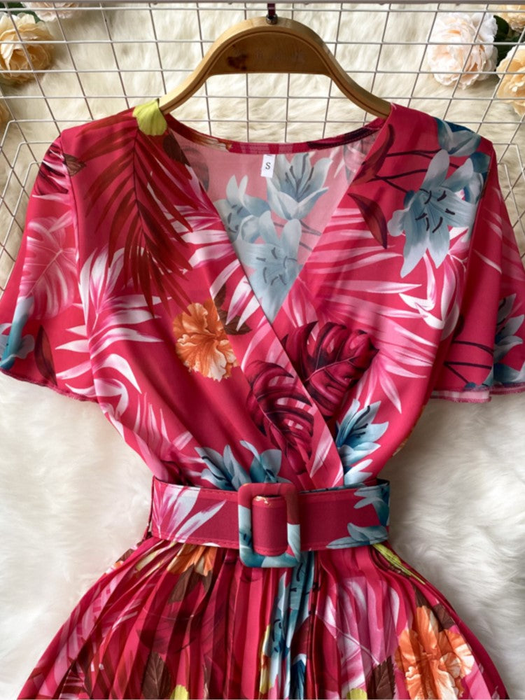 فستان نسائي لربيع وصيف على الطراز الأوروبي والأمريكي أنيق مطوي بطبعة زهور فستان شيفون للإجازات برقبة على شكل حرف V وحزام للسيدات على الشاطئ A-li