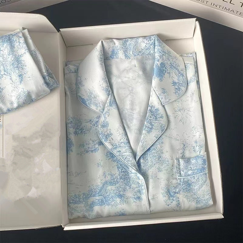 مجموعة بيجامات صيفية جديدة من الحرير المقلد مزدوجة قصيرة من الحرير الجليدي من الجاكار بسيطة وغير رسمية يمكن ارتداؤها 