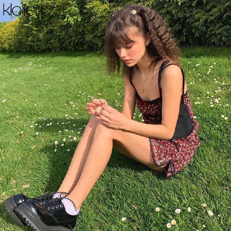 فستان قصير نسائي صيفي بوهو بحزام أحمر من KLALIEN فستان نسائي أنيق لطيف على طراز الكلية كاواي نحيف وناعم منقوش عليه زهور جديد 