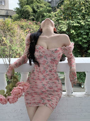 فستان ضيق مثير للنساء مطبوع عليه زهور ورقبة مربعة وأكمام طويلة منتفخة من الشيفون على الطراز الفرنسي فستان أنيق أنثوي أنيق