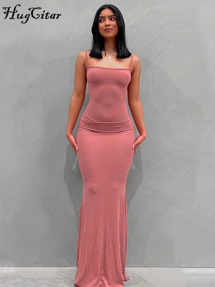 فستان Hugcitar من الساتان بدون أكمام وظهر نحيف مثير ماكسي فستان 2022 ربيع النساء للحفلات Y2K موجزة Bodycon ملابس أنيقة