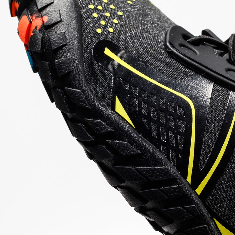 New large size outdoor five-finger hiking shoes men's shoes swimming shoes beach shoes women's shoes lovers shoes