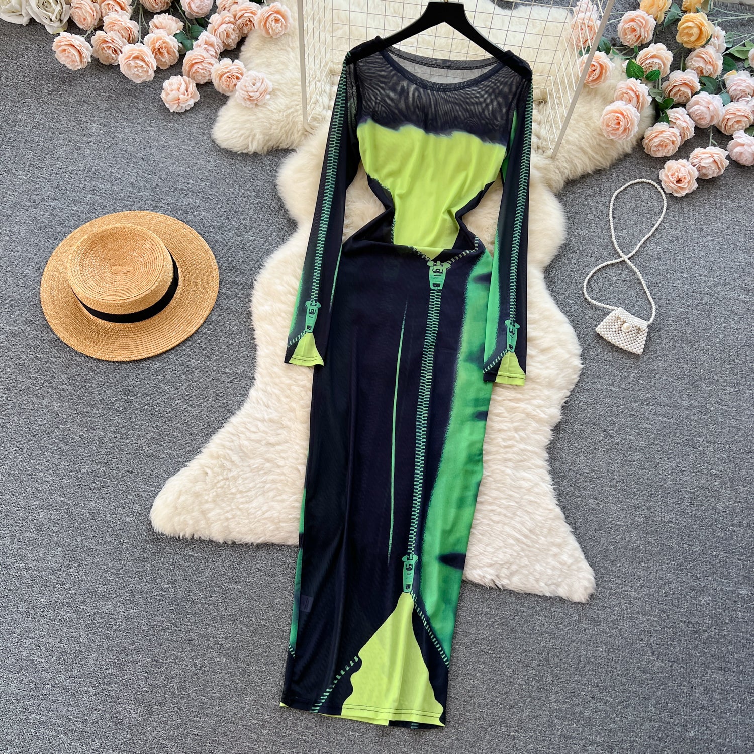 European and American hot girl style printed dress women's summer tulle long-sleeved design sense niche unique tight-fitting  desire long skirt