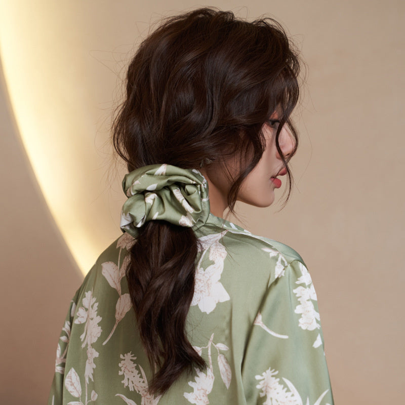 Jiangnanhe 2022 autumn French lace phoenix tail green ice silk long-sleeved trousers home clothes ladies three-piece headband