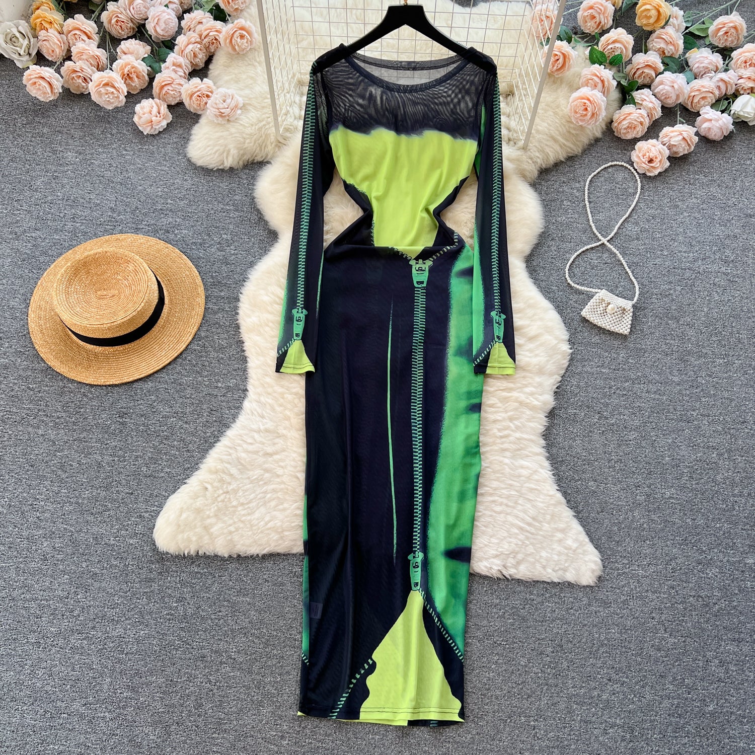 European and American hot girl style printed dress women's summer tulle long-sleeved design sense niche unique tight-fitting  desire long skirt