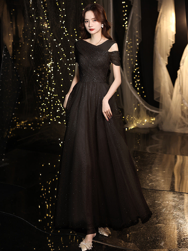 Best-selling new style  evening dress women 2023 winter new banquet temperament can usually wear celebrity  host dress