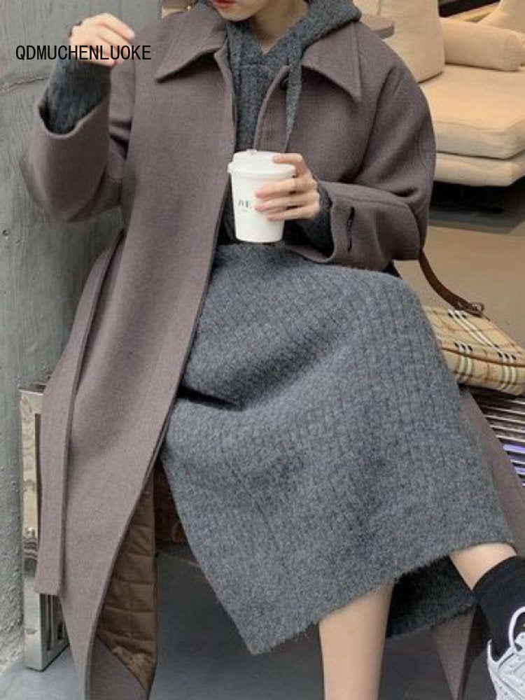 سترة نسائية جديدة لخريف وشتاء 2023 بغطاء للرأس بلون سادة وأكمام طويلة 