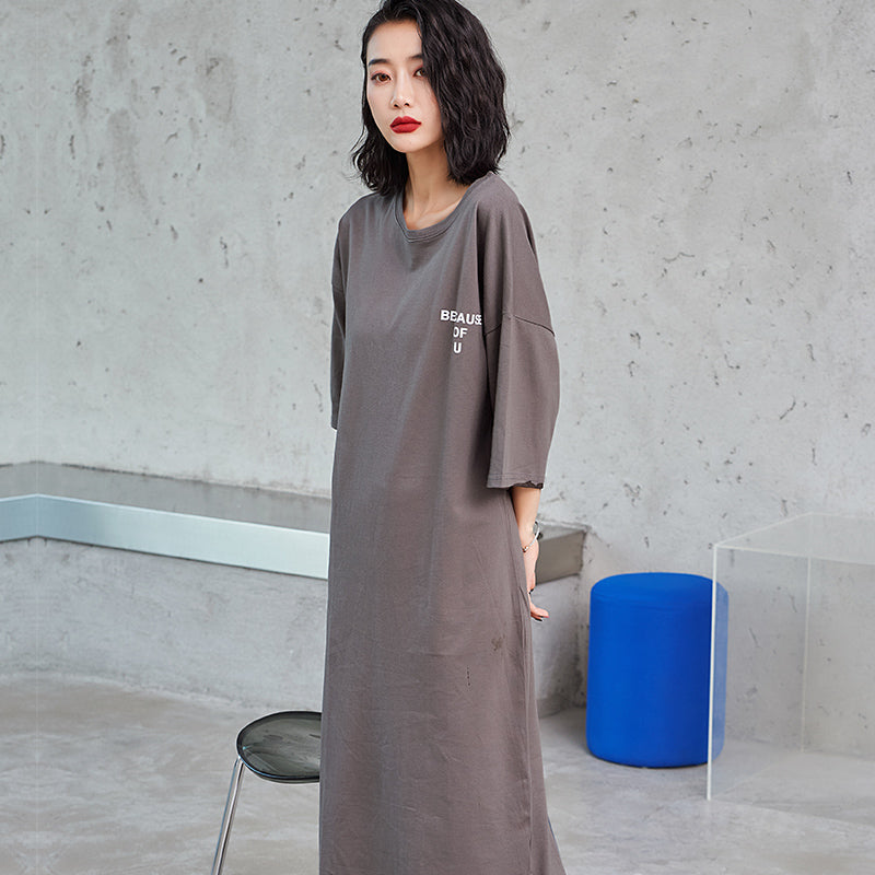 يمكن للسيدات الصيف اللطيفات لعام 2023 ارتداء ملابس نوم منزلية بأكمام قصيرة 