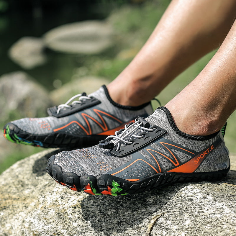 New large size outdoor five-finger hiking shoes men's shoes swimming shoes beach shoes women's shoes lovers shoes