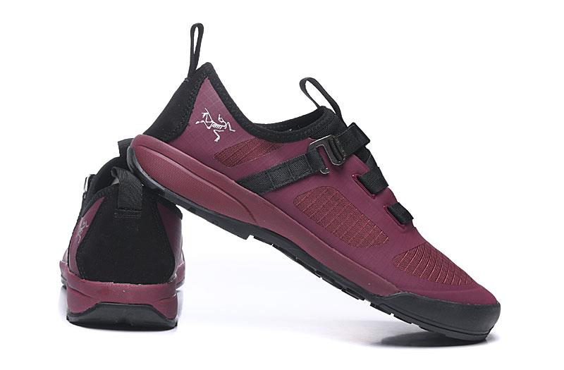 Top Black New Breathable Thin Mesh KONSL LT Hiking Shoes Covered Waterproof Men's Hiking Sneakers