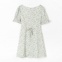 فستان صيفي قصير أنيق على شكل حرف A للنساء فستان شاطئ بأكمام قصيرة ومكشكش مطبوع عليه زهور فستان صيفي بوهو برقبة دائرية مع حزام 