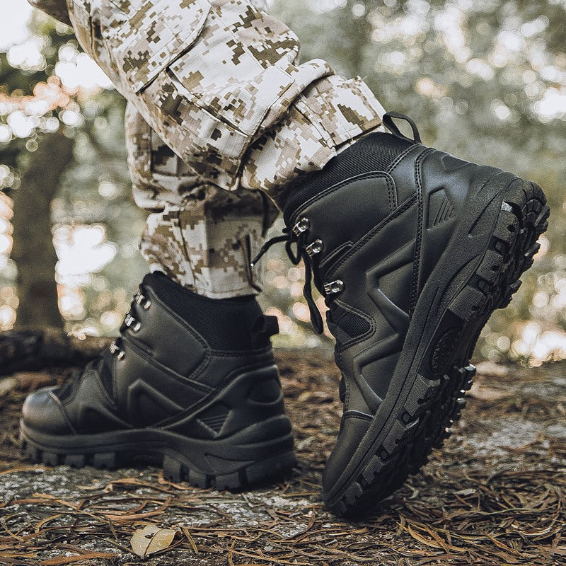 Autumn and winter large size men's shoes new special forces combat boots men's mid-cut military boots tactical boots spring training military shoes