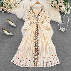 Bohemian retro temperament embroidered puff sleeve V-neck waist a-line dress