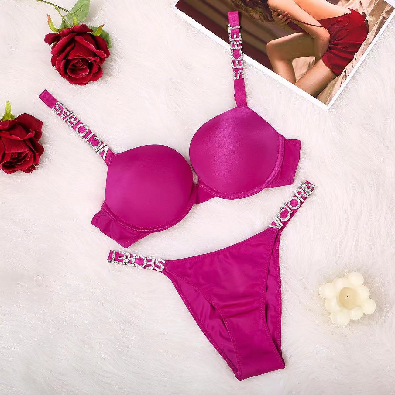 Victoria Bra and Underwear Set 8060