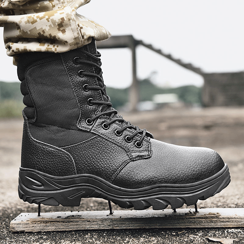 Outdoor high-top tooling shoes, steel toe steel plate military boots, anti-collision function training boots, construction boots