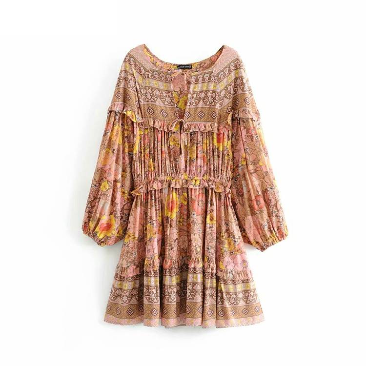 فستان نسائي قصير من Happie Queens مطبوع عليه زهور بأربطة وشرابة للشاطئ بوهيمي فستان قصير للسيدات بياقة على شكل V وكشكشة صيفي بوهو فستان فيستيدوس 