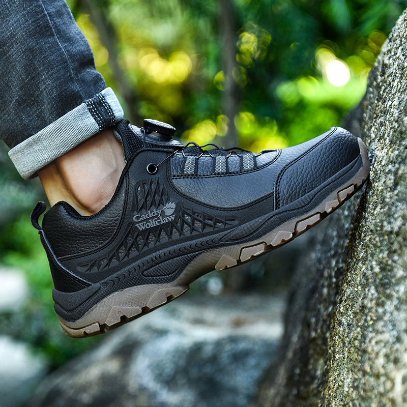 Spring outdoor hiking shoes men's Korean breathable non-slip soft bottom running travel shoes casual sports men's shoes