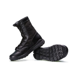 Man outdoors Lightweight Boots
