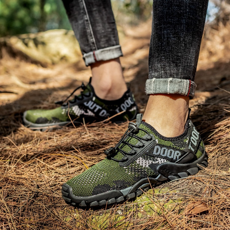 Men's Hiking Shoes High Quality Sports Shoes Summer New Hiking Mountaineering Sports Men's Outdoor Sports Shoes Wading Shoes