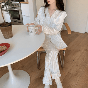 Gold velvet cardigan pajamas women's spring and autumn style 2023 new light  lace solid color cross-border home clothes can be worn outside