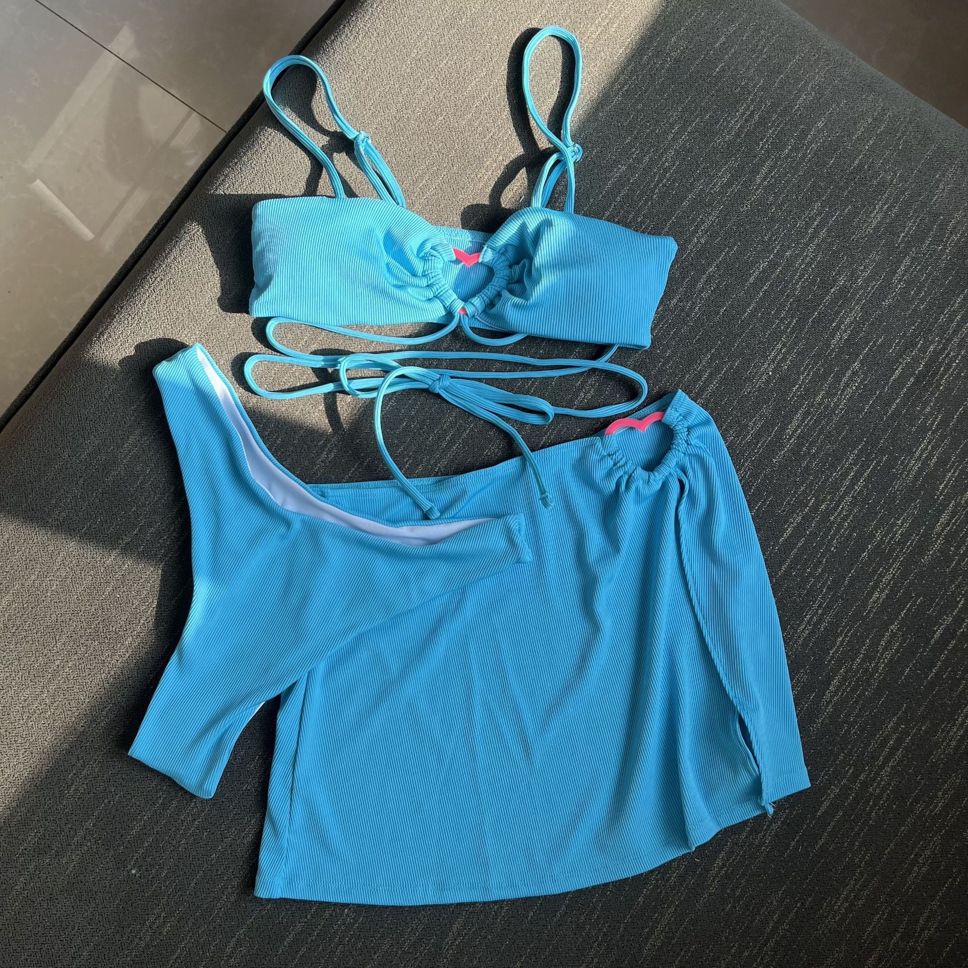 European and American new pit strip solid color three-piece swimsuit bikini bikini