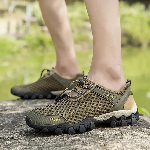 Men Casual Sneakers Breathable Mesh Shoes Non-Slip Outdoor Hiking Shoes Mens Climbing Trekking Shoes Zapatos Hombre