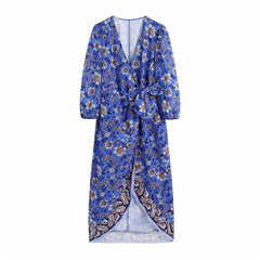 فستان ميدي بنمط بوهو مطبوع عليه زهور فستان نسائي بفتحة رقبة على شكل V وأكمام طويلة فستان نسائي أنيق مربوط بفيونكة على شكل حرف A 