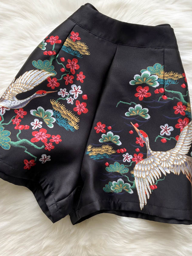 Spring and summer new women's retro court style printing suit women's strappy fringed suspender top +  waist wide-leg shorts two-piece set 7.29