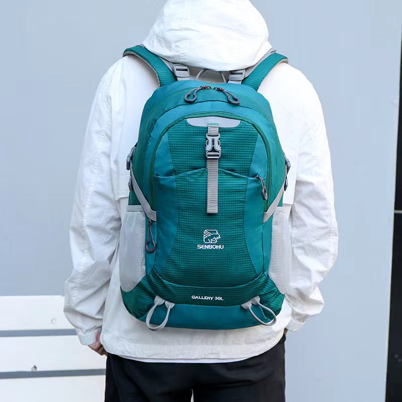 Large-capacity outdoor travel backpack women's mountaineering bag shoulders men's ultra-light hiking travel waterproof 35L