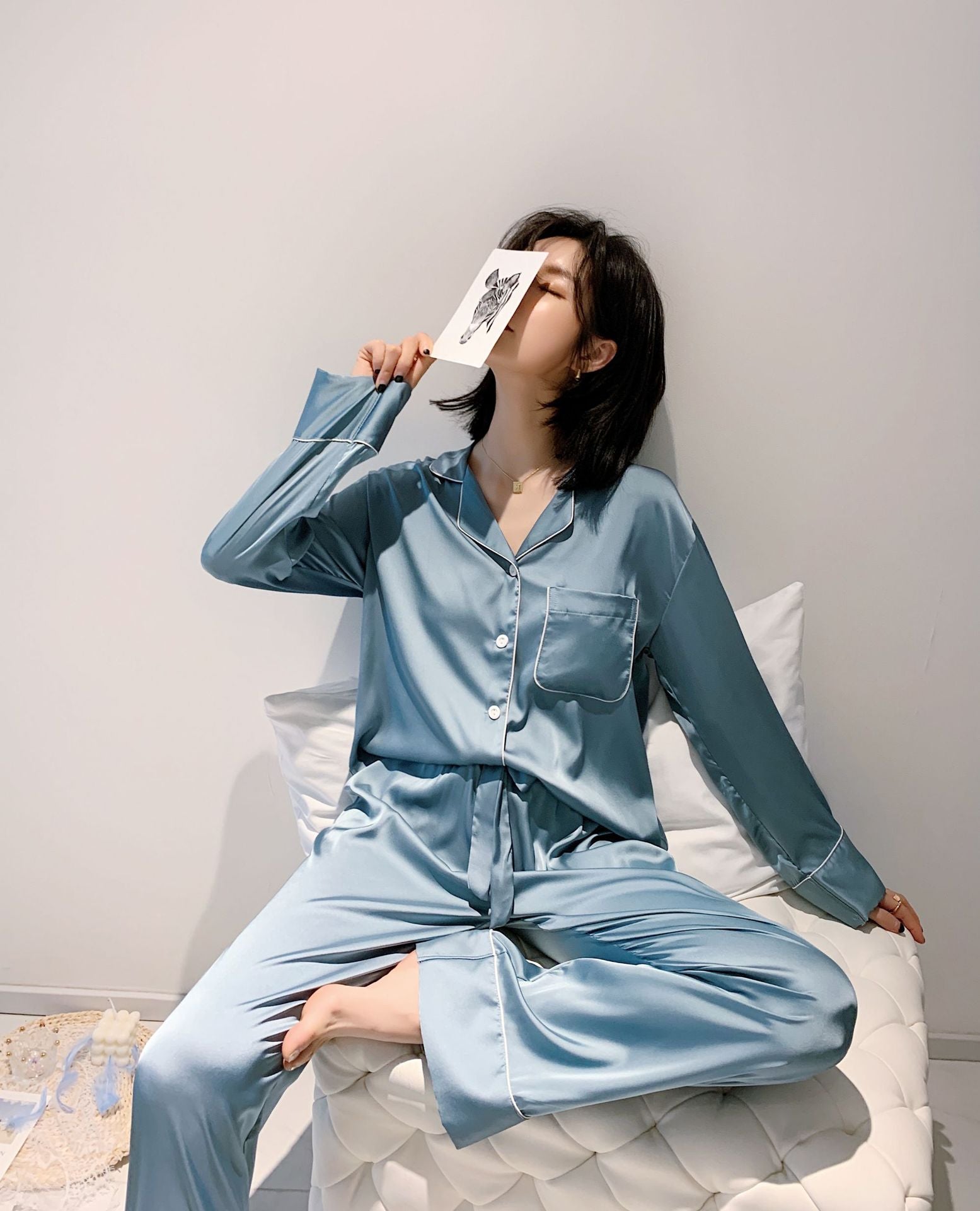 حار بيع الصيف السيدات بيجامة مجموعة طويلة الأكمام Homewear الحرير 