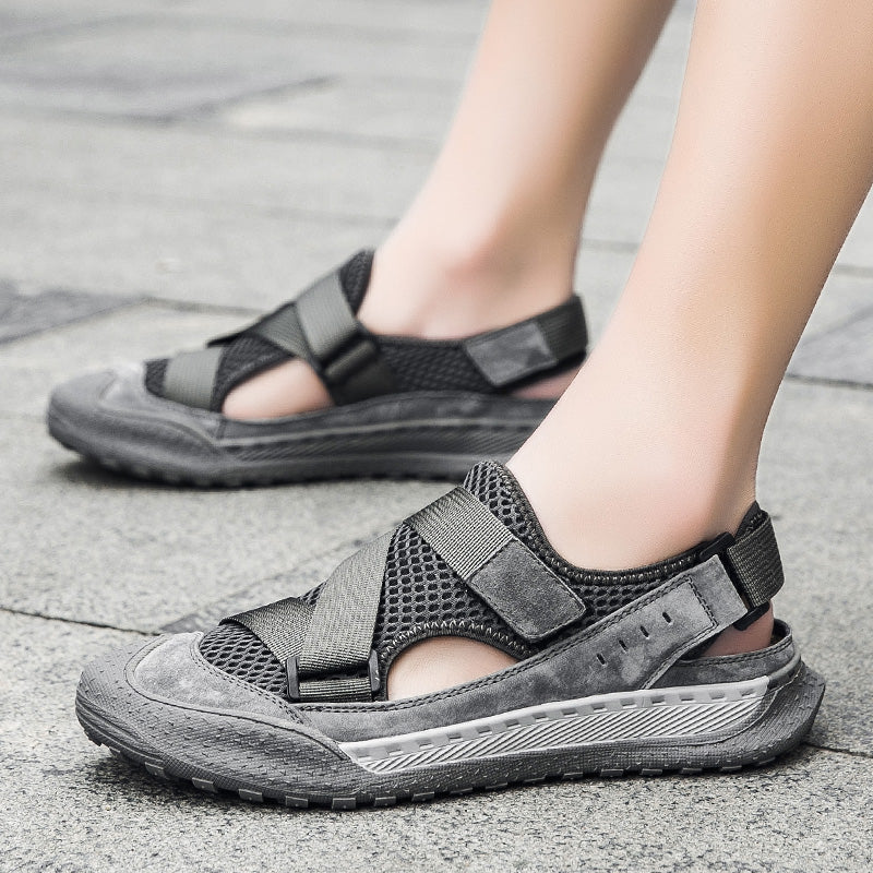 Sandals men's summer outdoor sports mesh hiking shoes breathable hole shoes waterproof wading upstream
