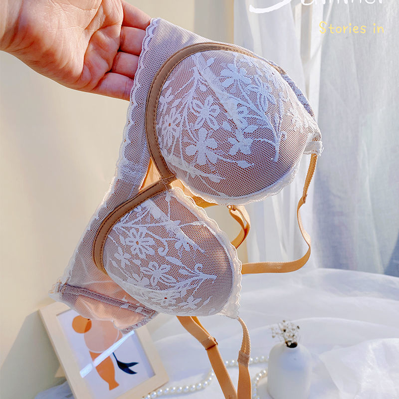 Small breasts show big gathered underwear women's auxiliary milk adjustment type anti-sagging flat chest no steel ring bra set thickened