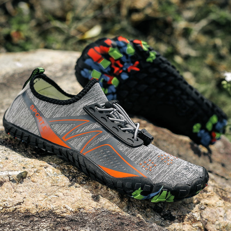 New large size outdoor five-finger hiking shoes men's shoes swimming shoes beach shoes women's shoes lovers shoes