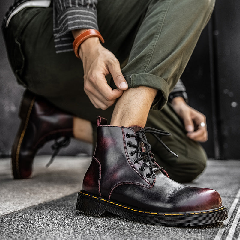 Pure black motorcycle Martin boots men's spring England Korean version of the trend of all-match high-top leather shoes men's shoes knight boots