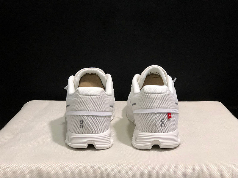 White Stitching ON Cloud X 5 Shift Low Cushioning Hiking Shoes Mountaineering Shoes Light Casual Sports Shoes