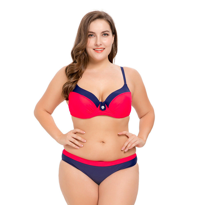 New European and American sexy female split steel support gathered solid color buttoned swimwear manufacturers wholesale